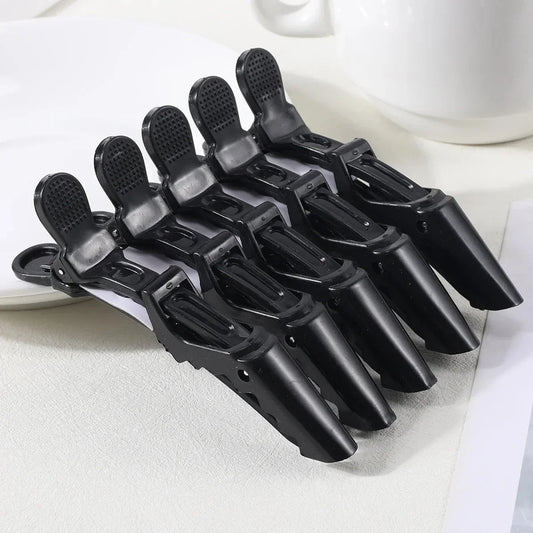 5 Stück Alligator-Haarclips – Professionelle Haarklammern für Salon & Styling

Stabile Kunststoff-Haarspangen zum Abteilen, Fixieren und Stylen der Haare.
Ideal für Friseure, Salons oder den täglichen Gebrauch zu Hause